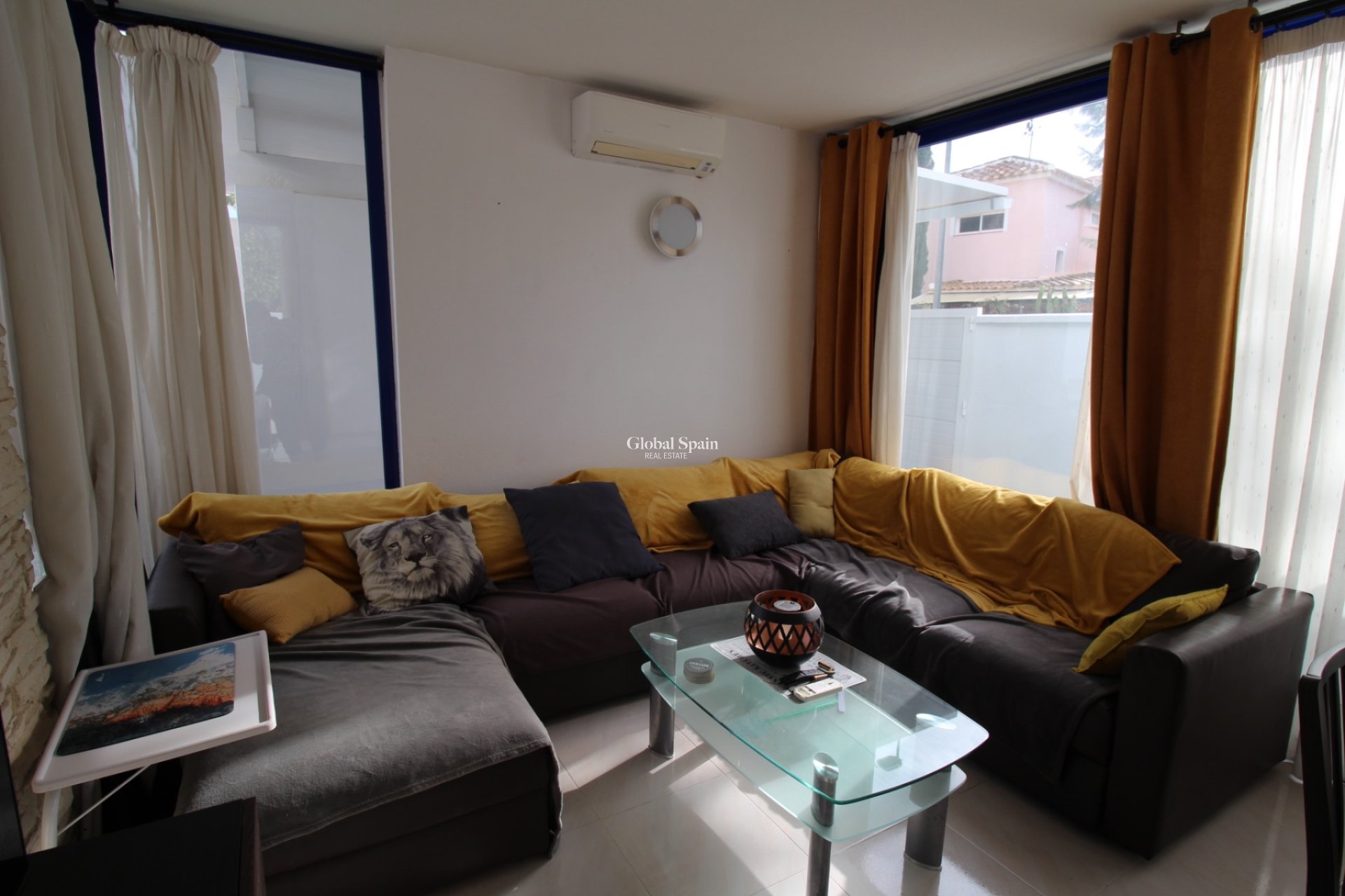 Venta - VILLA -
FORTUNA - Inland