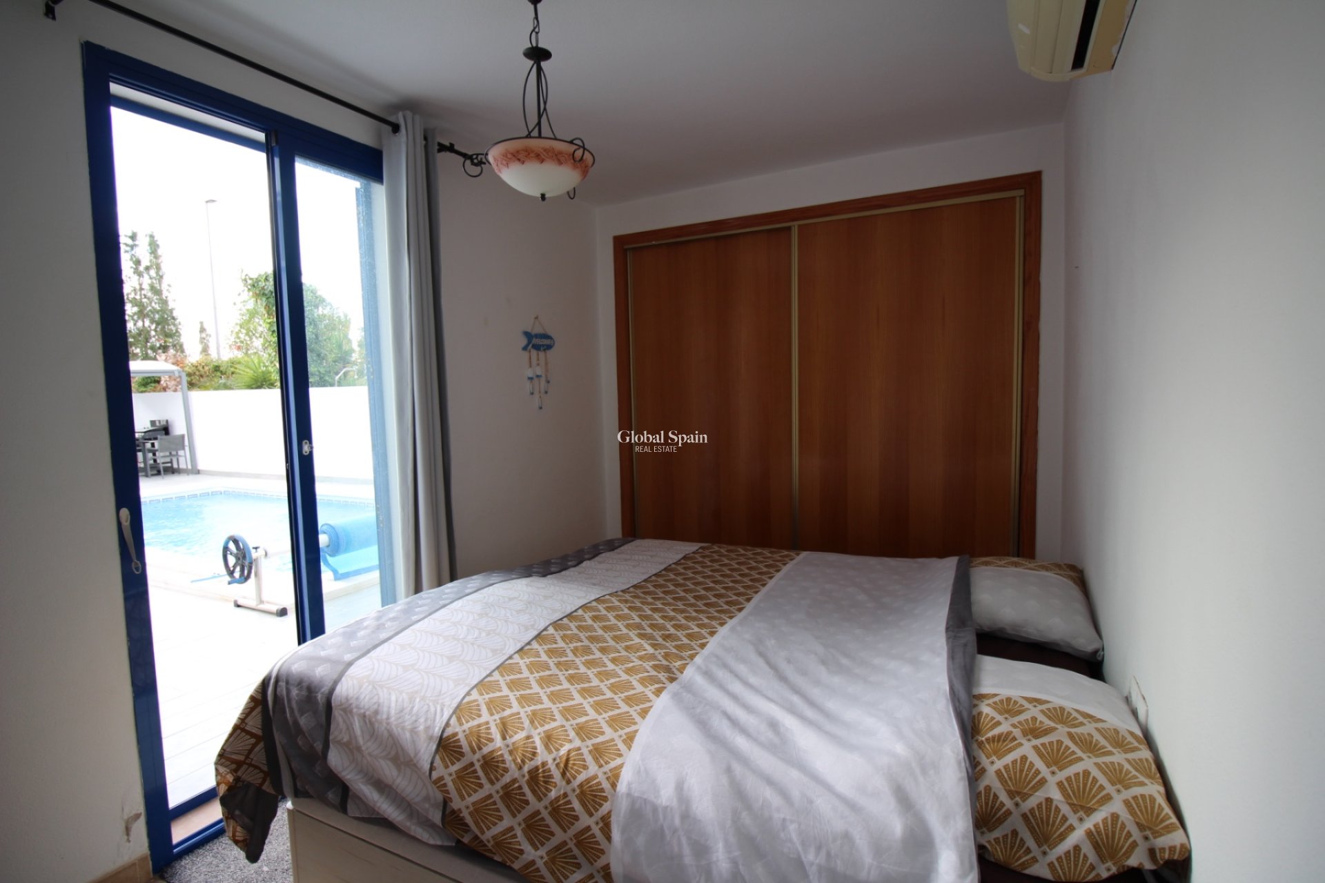 Venta - VILLA -
FORTUNA - Inland