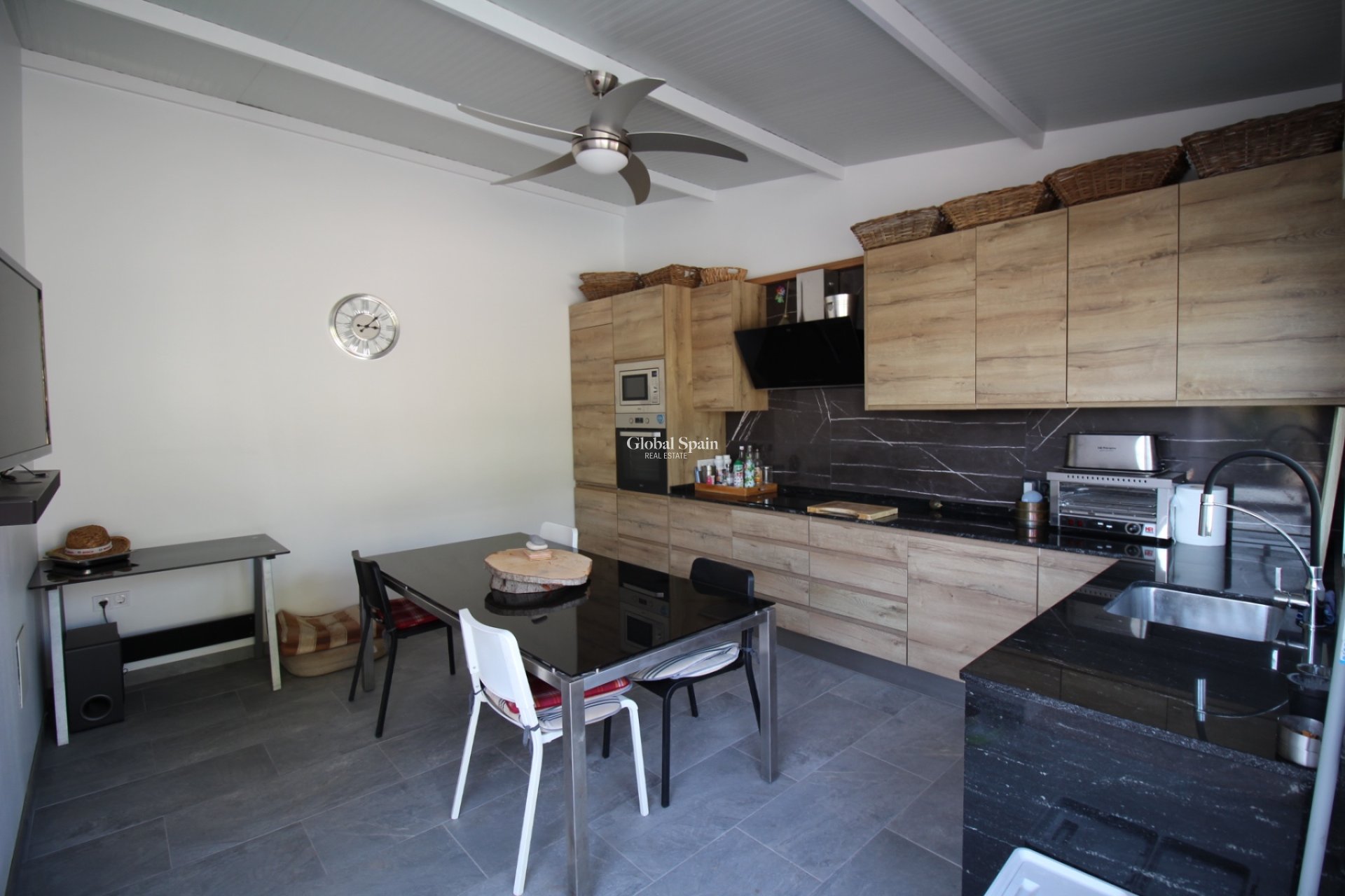 Venta - VILLA -
FORTUNA - Inland