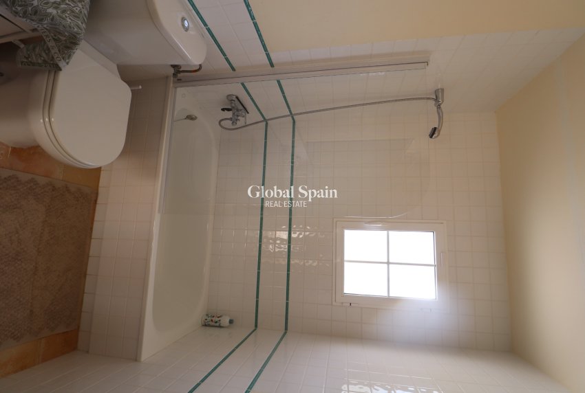 Venta - VILLA -
FORTUNA - Inland