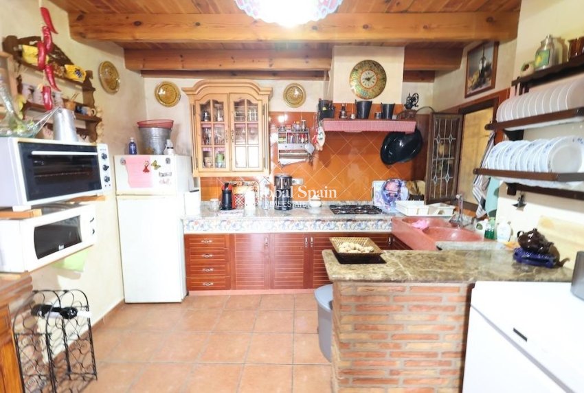 Venta - VILLA -
FORTUNA - Inland