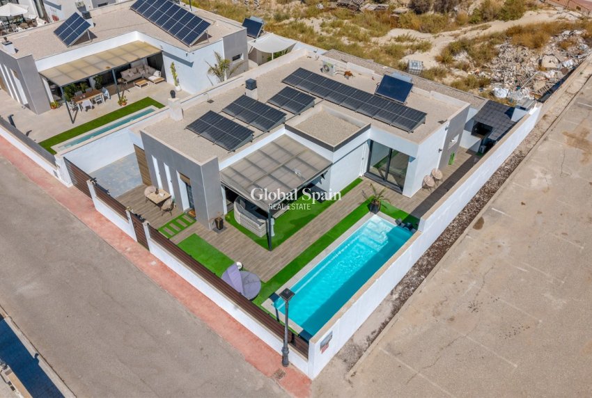 Venta - VILLA -
FORTUNA - Urbanizacion las kalendas