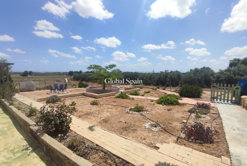 Venta - VILLA -
GEA Y TRUYOLS - Inland