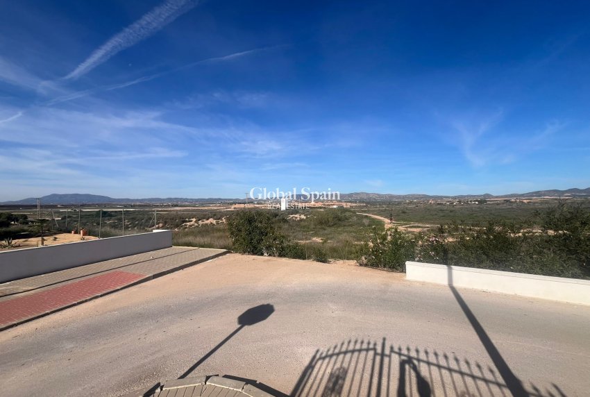 Venta - VILLA -
GEA Y TRUYOLS - Inland