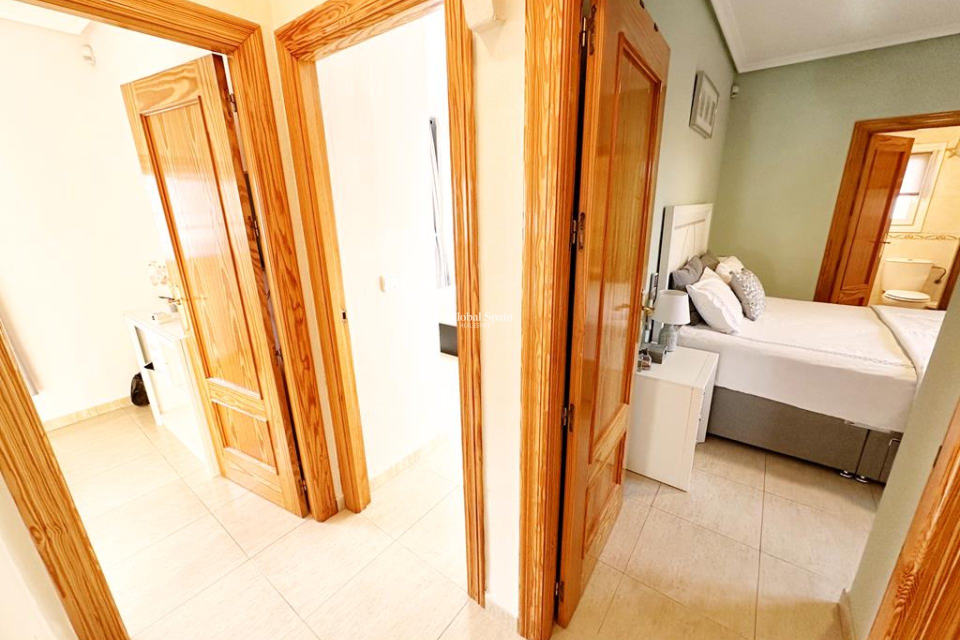 Venta - VILLA -
GEA Y TRUYOLS - Inland