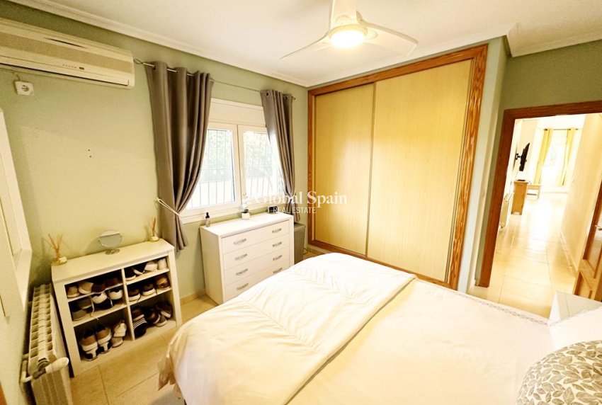 Venta - VILLA -
GEA Y TRUYOLS - Inland