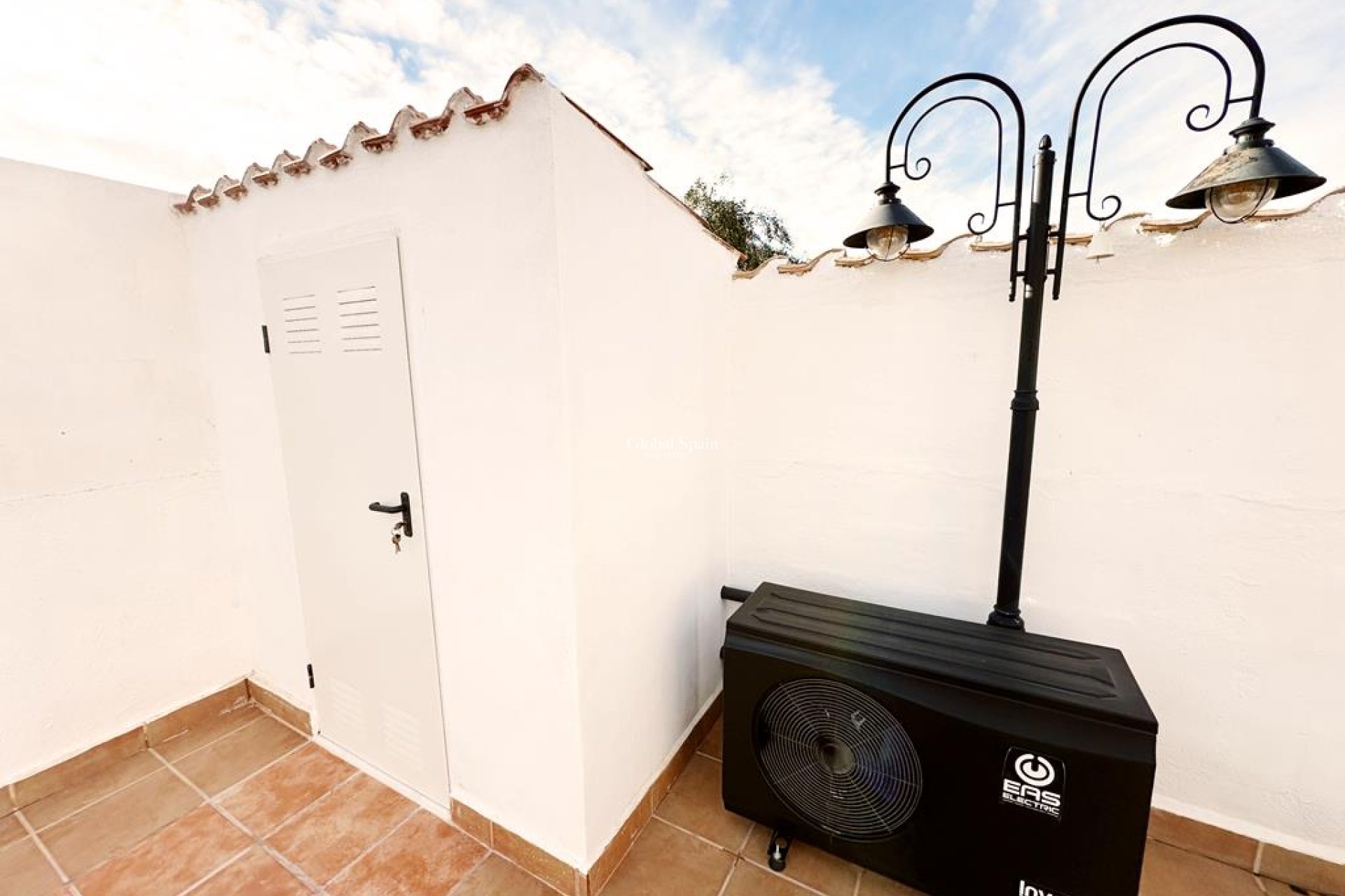 Venta - VILLA -
GEA Y TRUYOLS - Inland