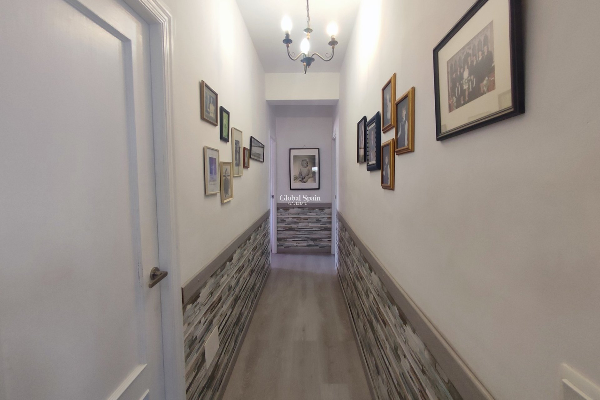 Venta - VILLA -
GEA Y TRUYOLS - Inland