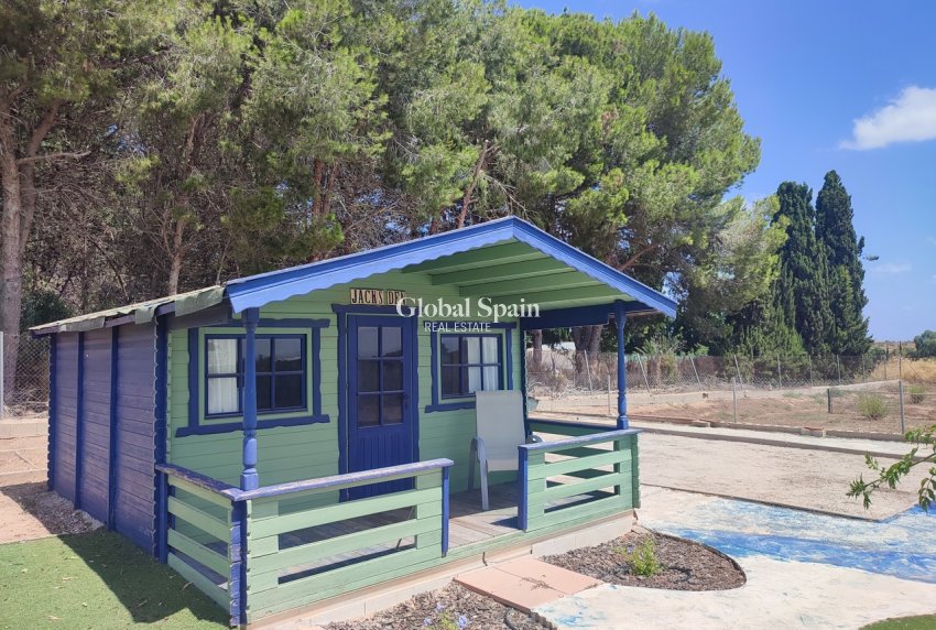 Venta - VILLA -
GEA Y TRUYOLS - Inland