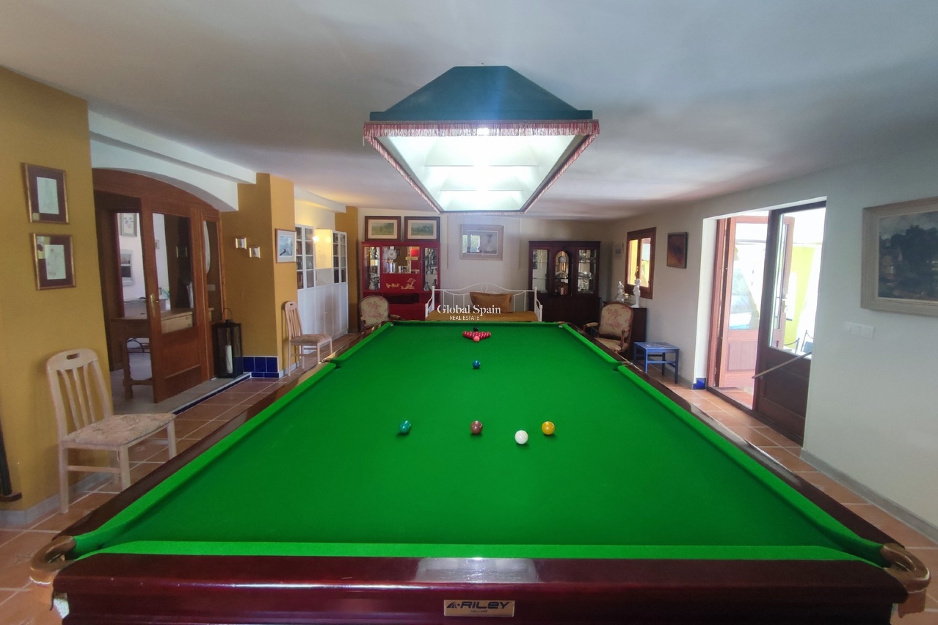 Venta - VILLA -
GEA Y TRUYOLS - Inland