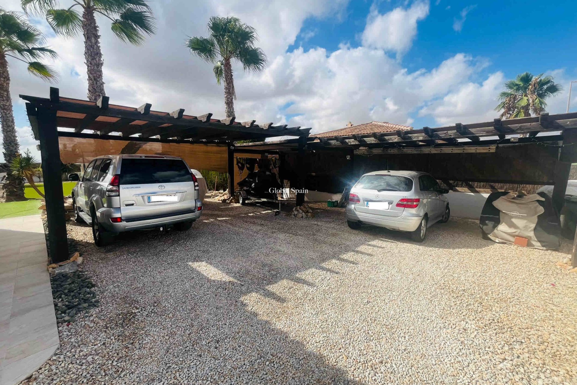 Venta - VILLA -
GEA Y TRUYOLS - Inland