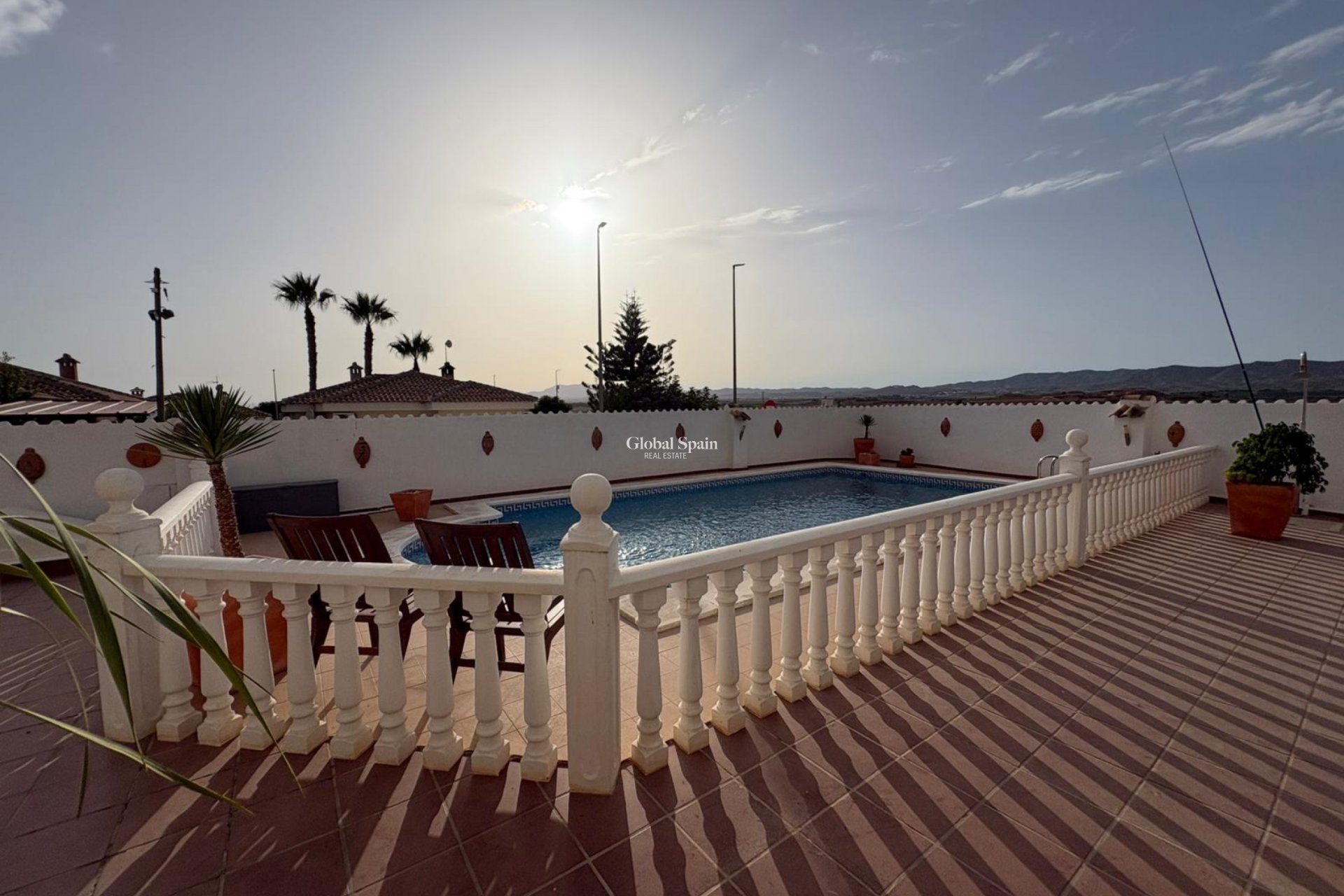 Venta - VILLA -
GEA Y TRUYOLS - Inland