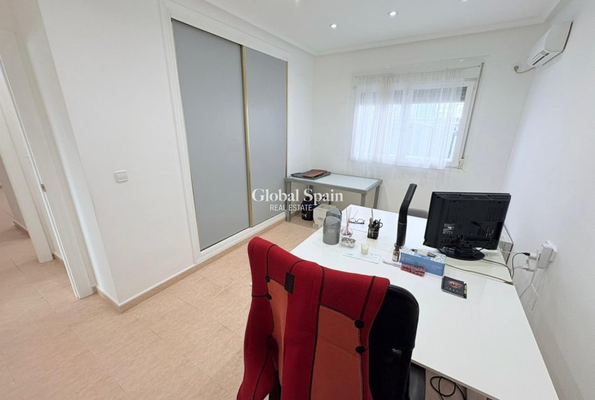 Venta - VILLA -
GEA Y TRUYOLS - Inland