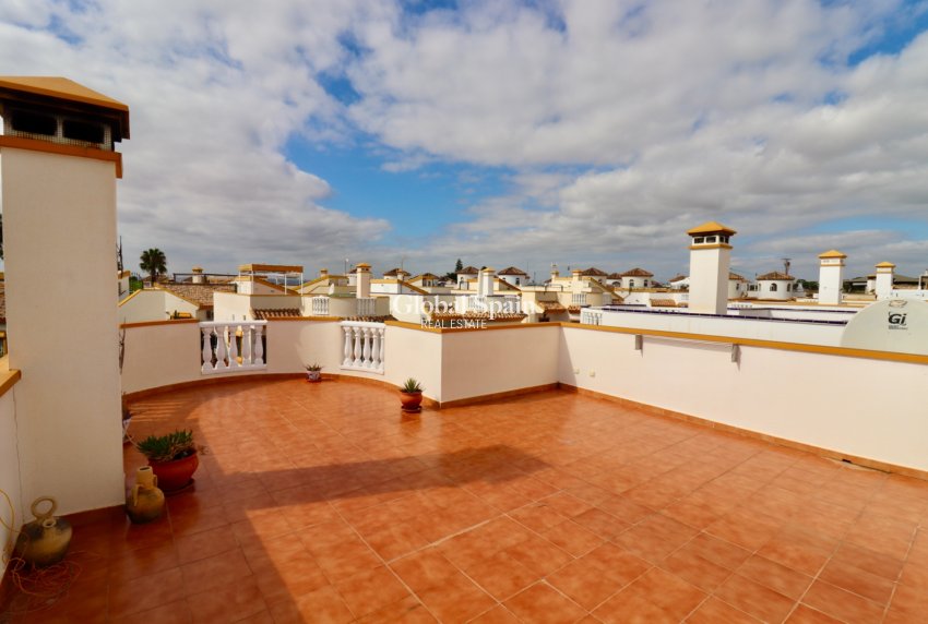 Venta - VILLA -
GUARDAMAR DEL SEGURA - EL RASO