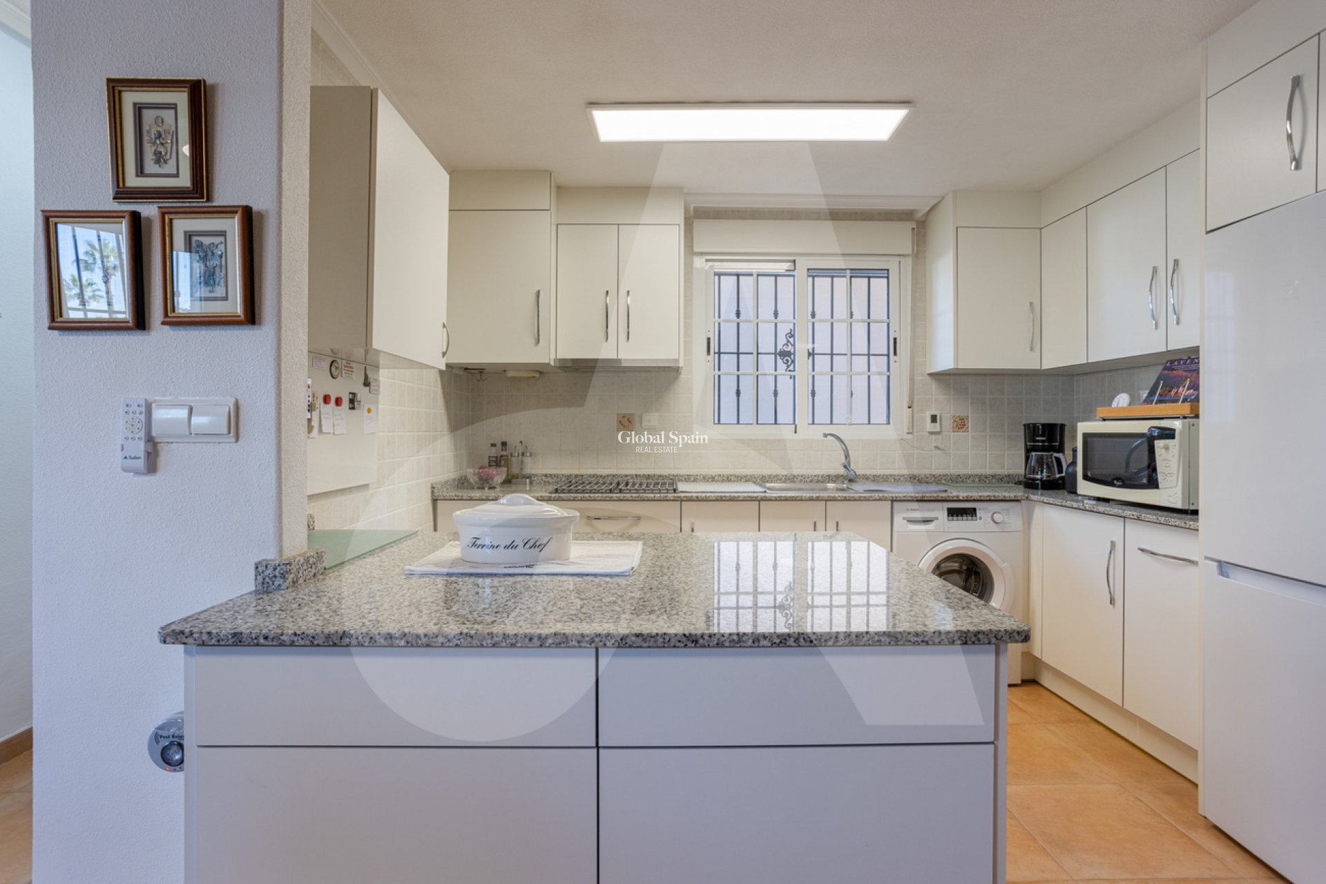 Venta - VILLA -
GUARDAMAR DEL SEGURA - EL RASO