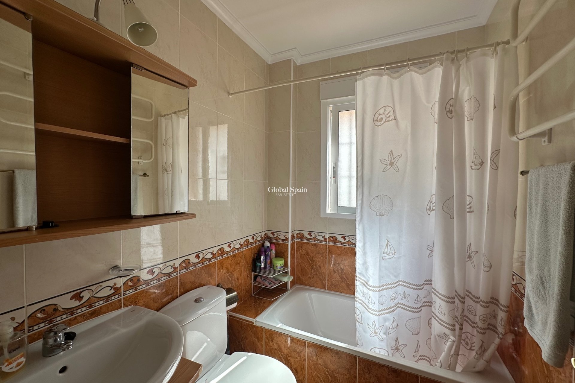 Venta - VILLA -
GUARDAMAR DEL SEGURA - EL RASO