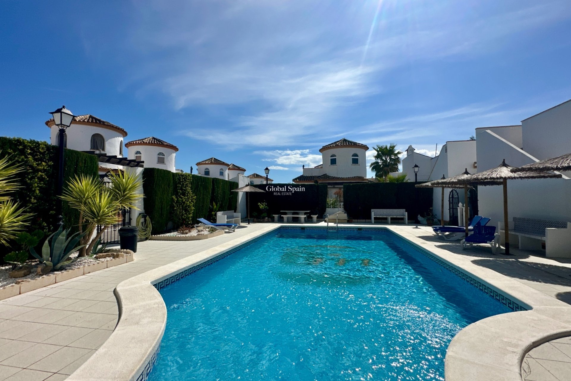 Venta - VILLA -
GUARDAMAR DEL SEGURA - EL RASO