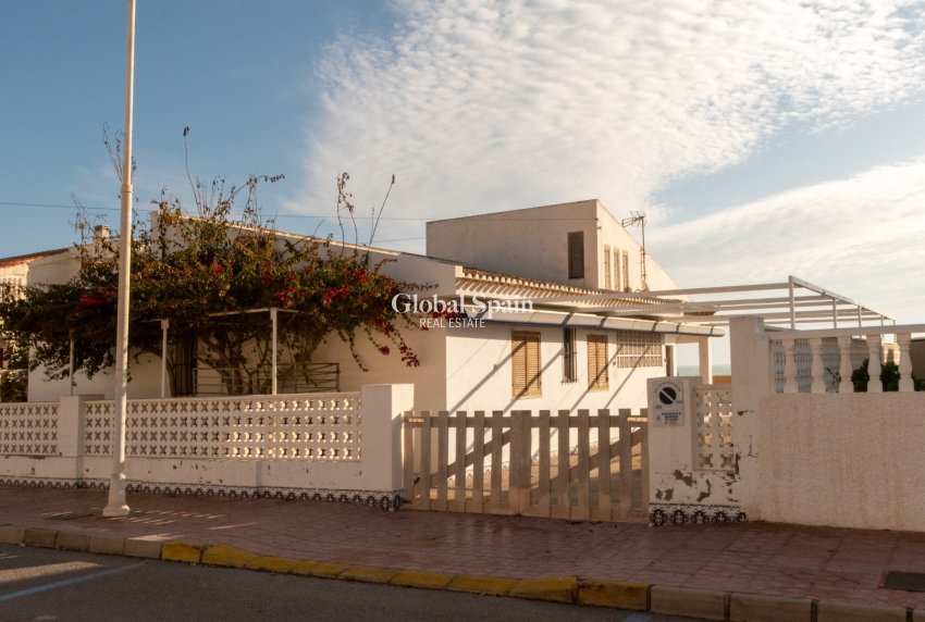 Venta - VILLA -
GUARDAMAR DEL SEGURA - Guardamar Playa