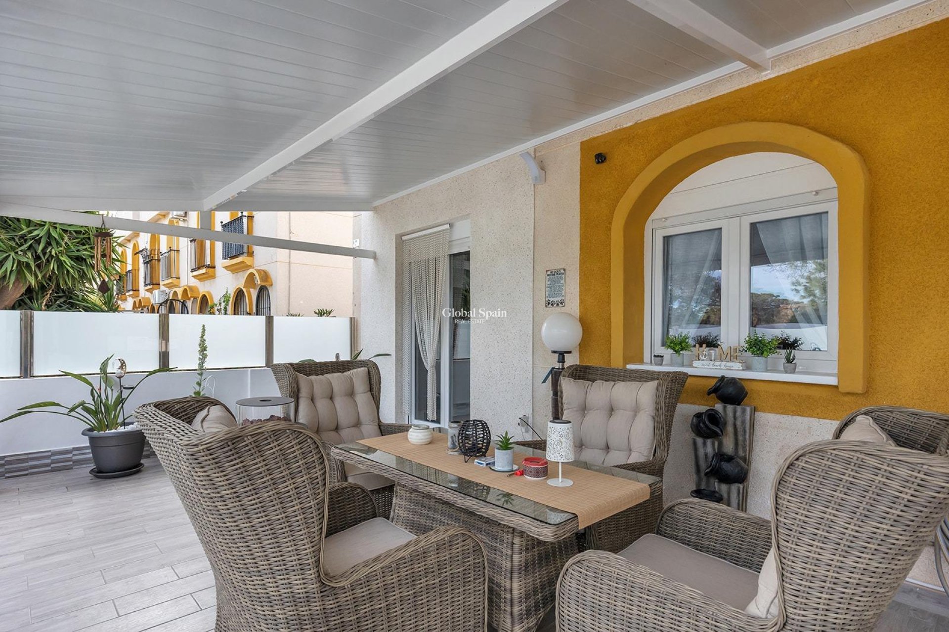 Venta - VILLA -
GUARDAMAR DEL SEGURA - Urbanizaciones