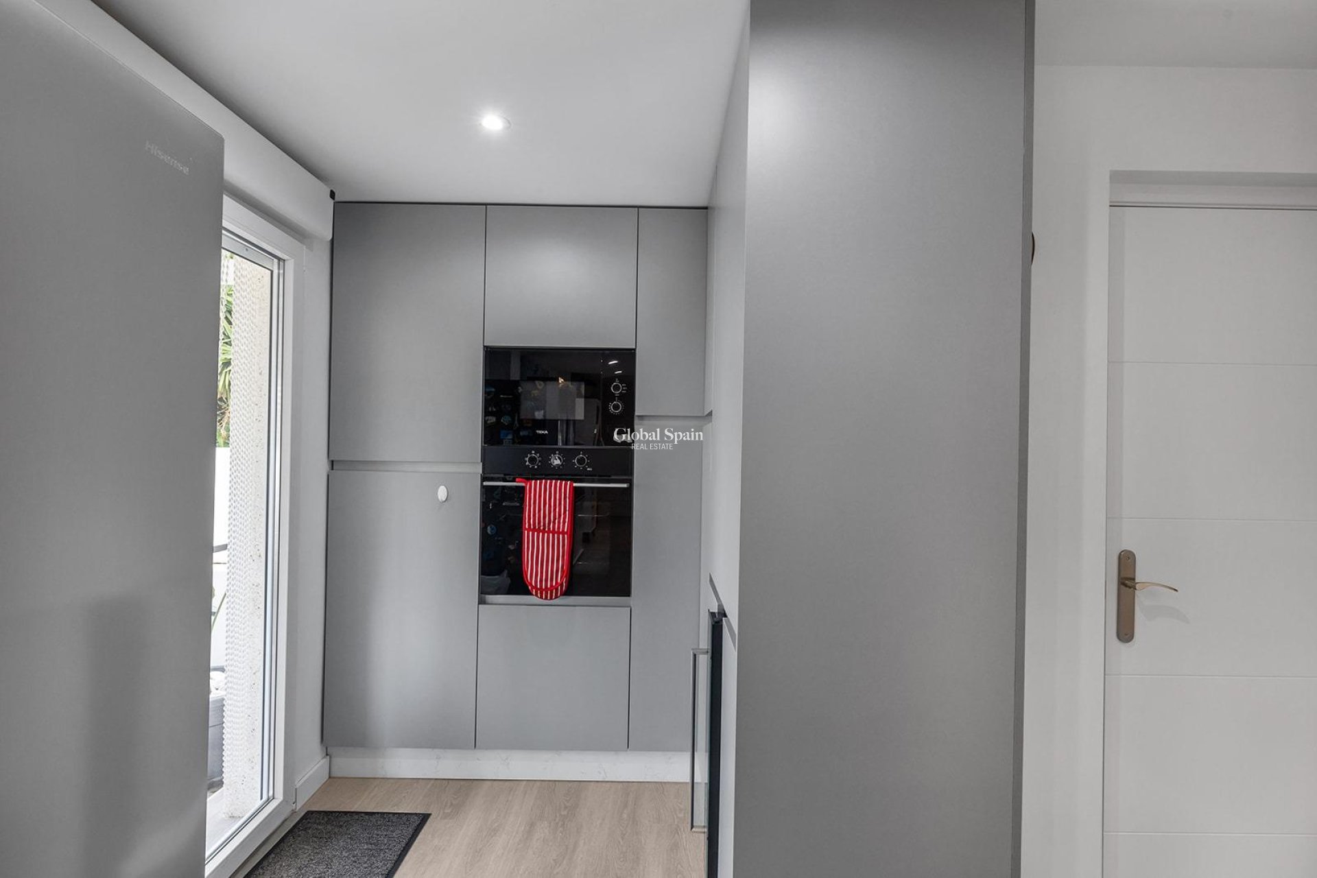 Venta - VILLA -
GUARDAMAR DEL SEGURA - Urbanizaciones