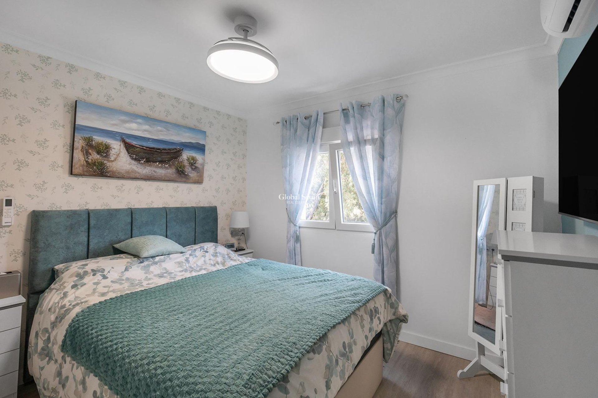 Venta - VILLA -
GUARDAMAR DEL SEGURA - Urbanizaciones