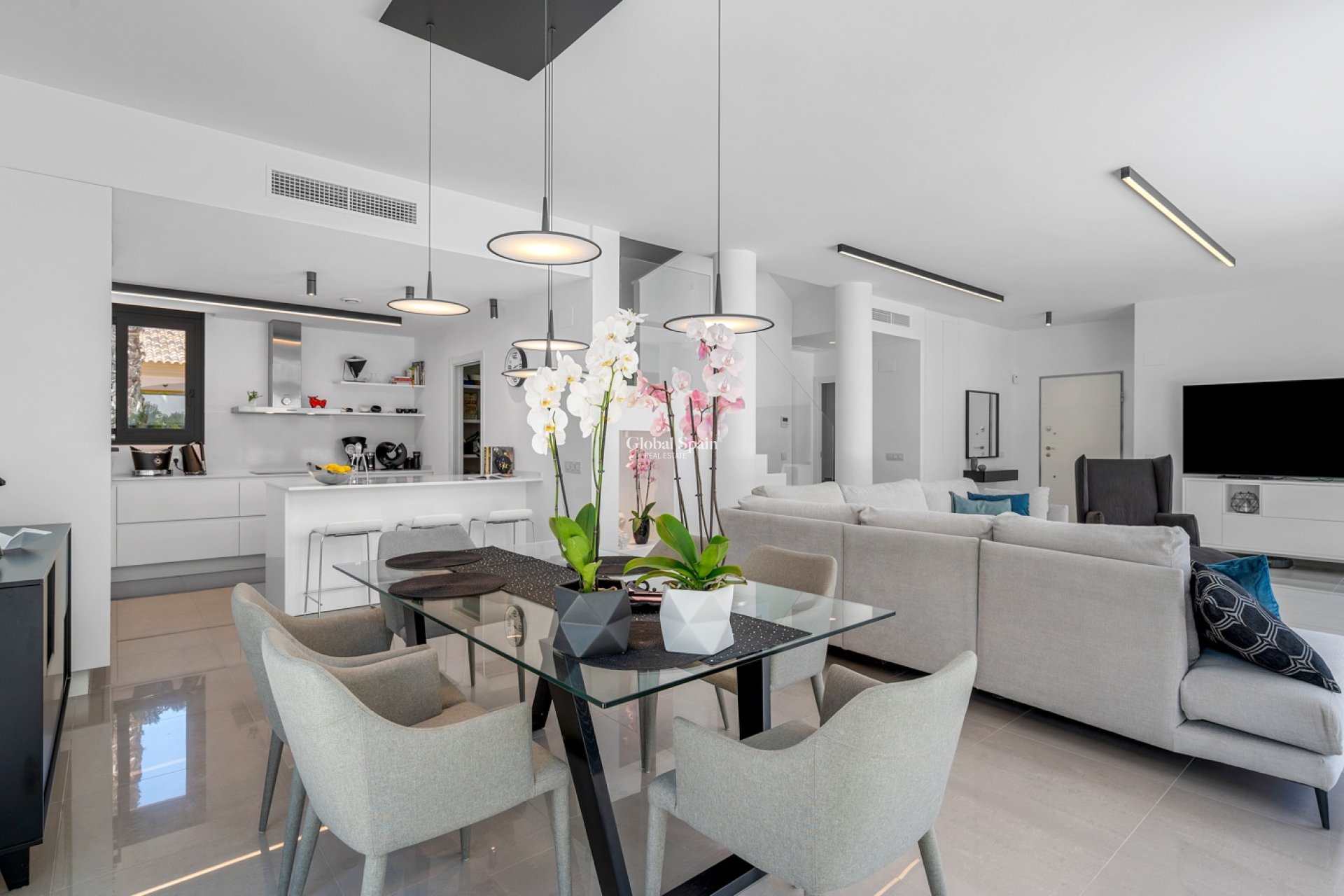 Venta - VILLA -
GUARDAMAR DEL SEGURA