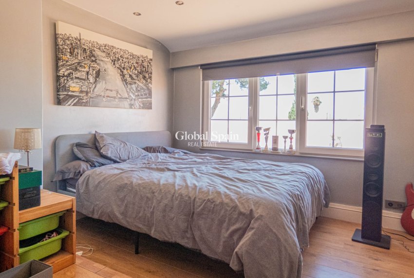 Venta - VILLA -
HEREDADES - Costa Blanca