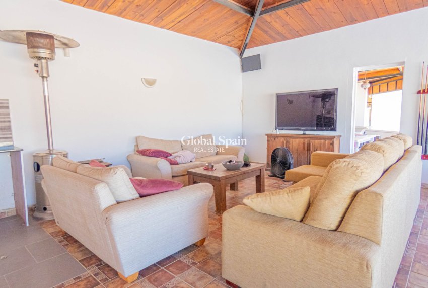 Venta - VILLA -
HEREDADES - Costa Blanca