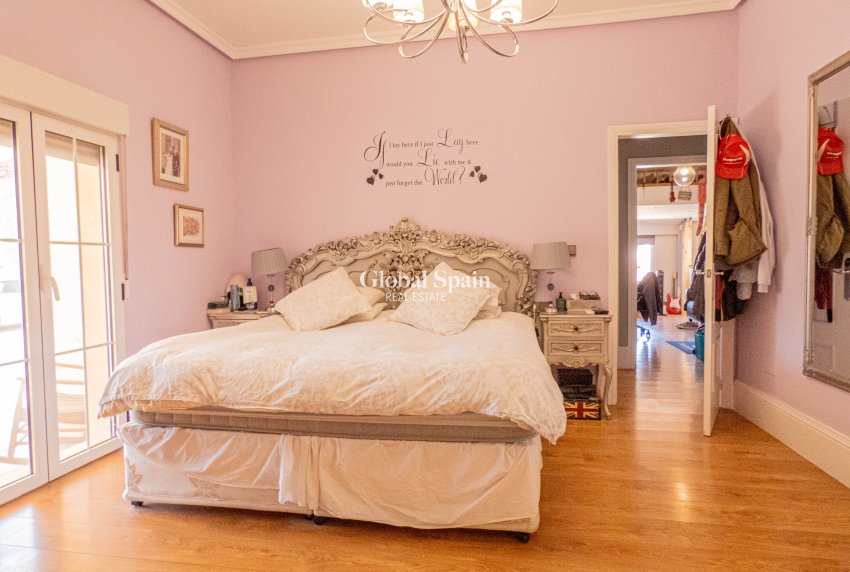 Venta - VILLA -
HEREDADES - LAS HEREDADES