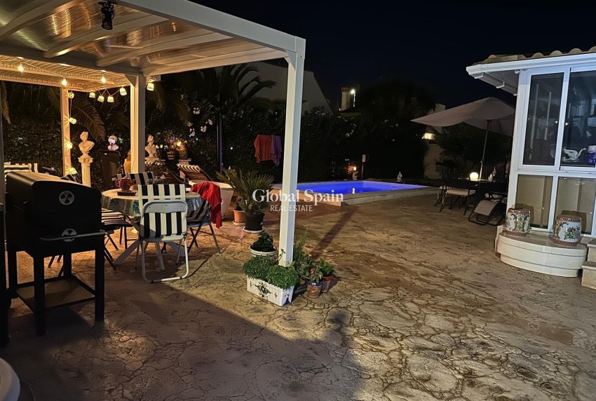 Venta - VILLA -
HONDÓN DE LAS NIEVES - Inland