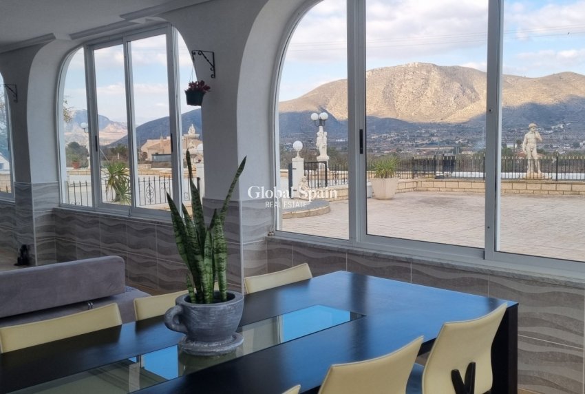 Venta - VILLA -
HONDÓN DE LOS FRAILES - Inland