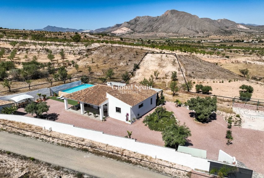 Venta - Villa -
Hondon De Los Frailes