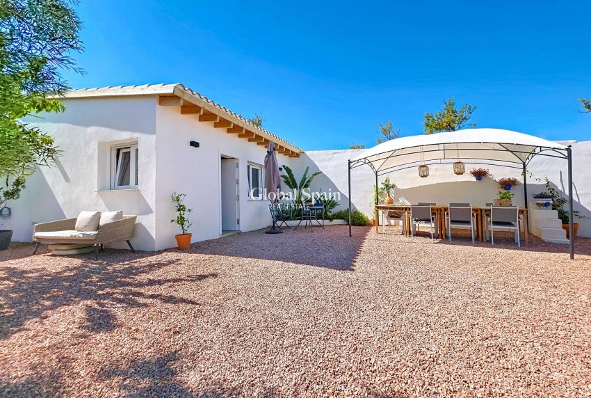 Venta - Villa -
Hondon De Los Frailes