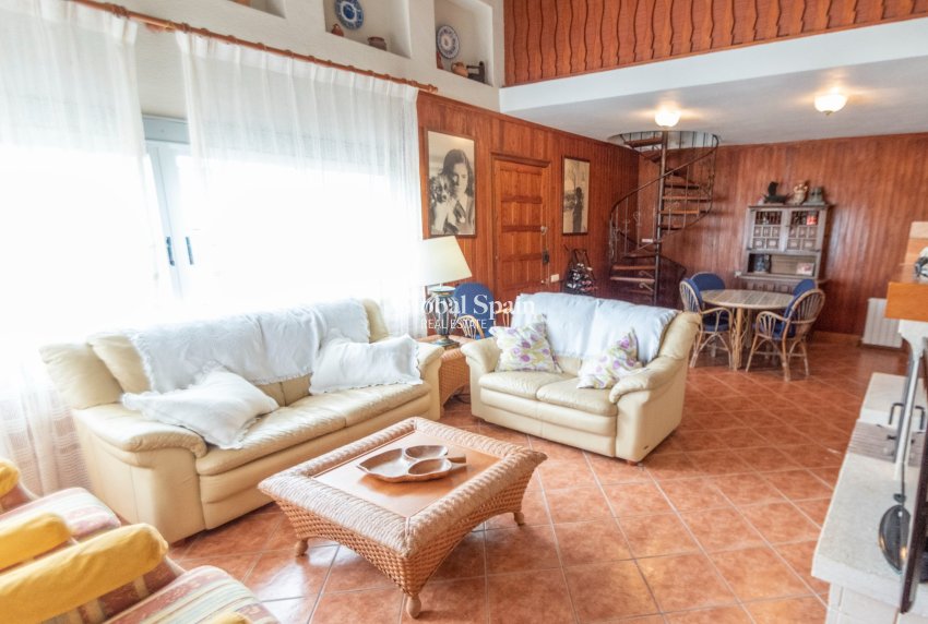 Venta - Villa independiente -
GUARDAMAR DEL SEGURA - Guardamar Playa