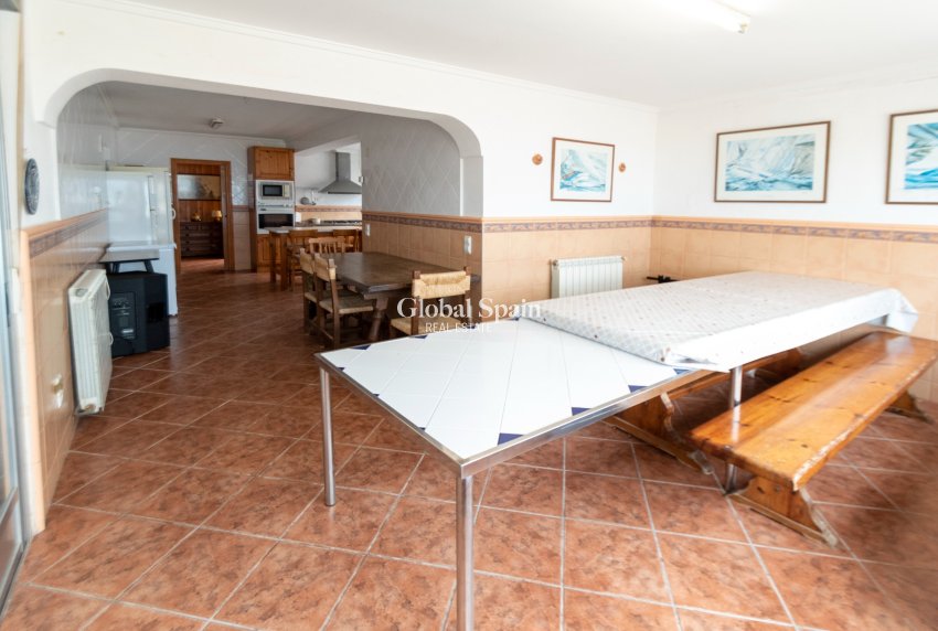 Venta - Villa independiente -
GUARDAMAR DEL SEGURA - Guardamar Playa