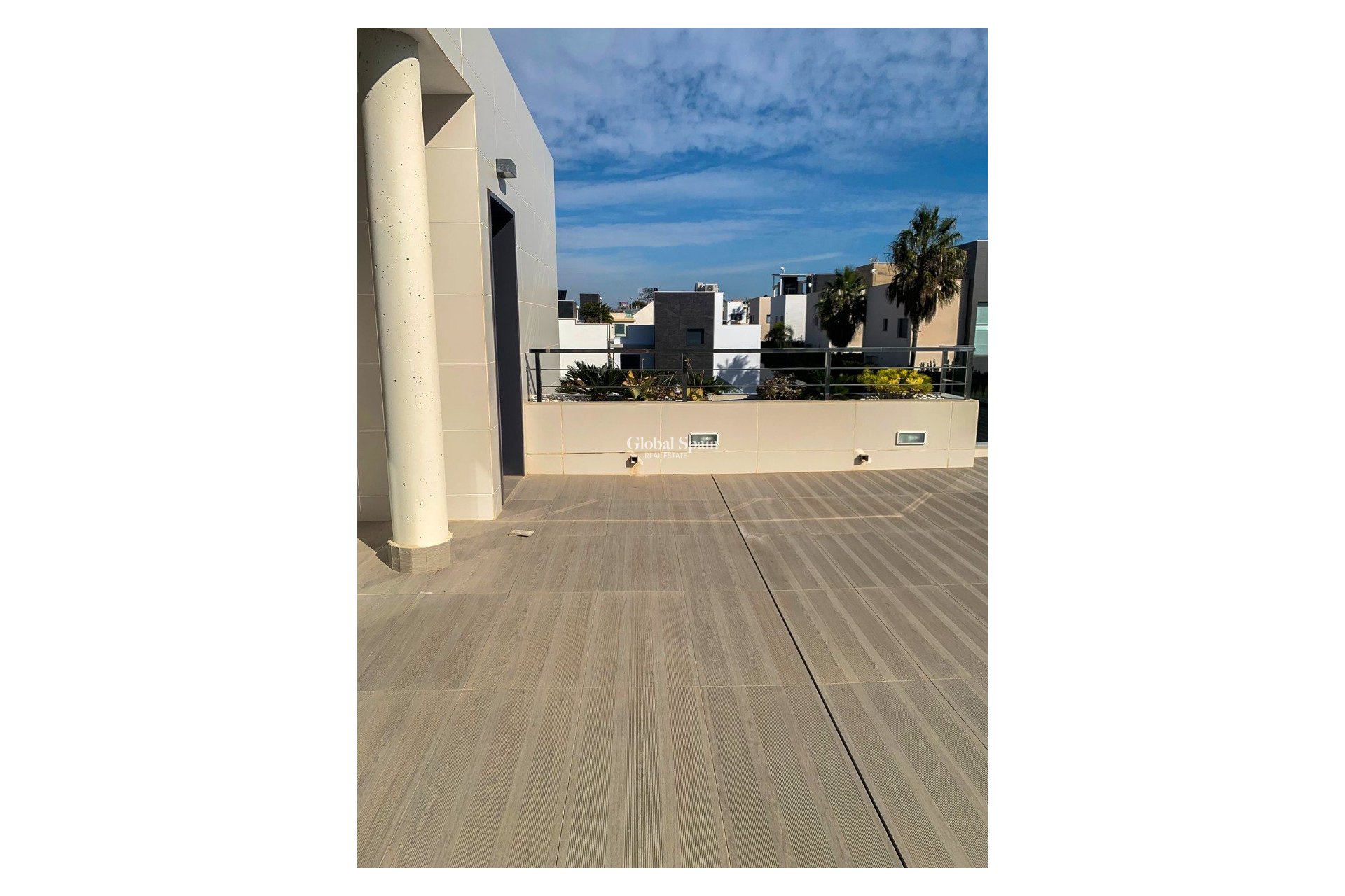 Venta - Villa independiente -
ORIHUELA COSTA - CAMPOAMOR