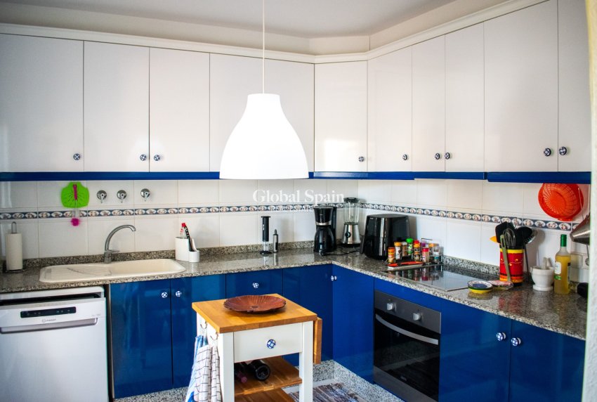 Venta - Villa independiente -
ORIHUELA COSTA - La Zenia