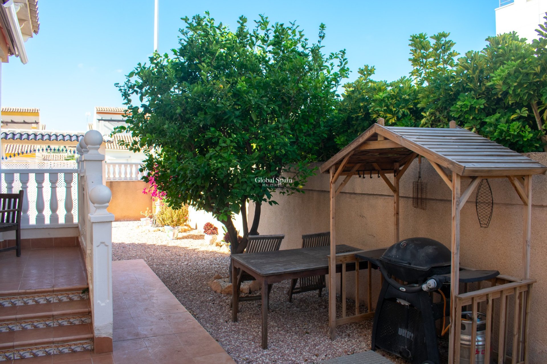 Venta - Villa independiente -
ORIHUELA COSTA - La Zenia