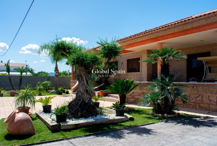 Venta - Villa independiente -
ORIHUELA - El raal