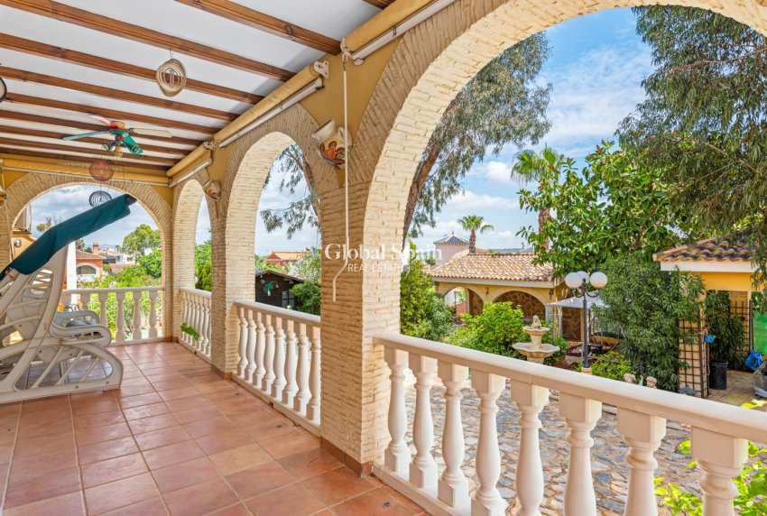 Venta - VILLA -
JACARILLA - Inland