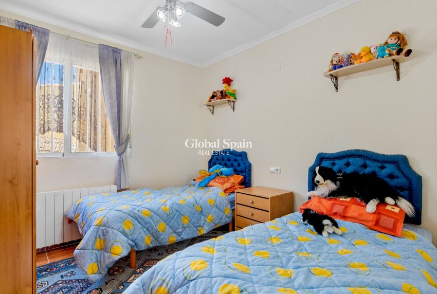 Venta - VILLA -
JACARILLA - Inland