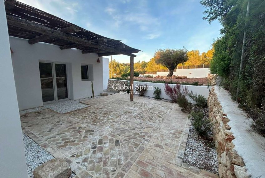 Venta - VILLA -
JÁVEA - Costa Blanca