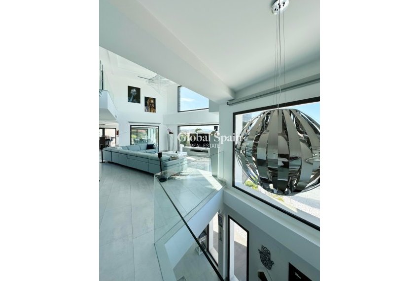 Venta - VILLA -
JÁVEA - Costa Blanca