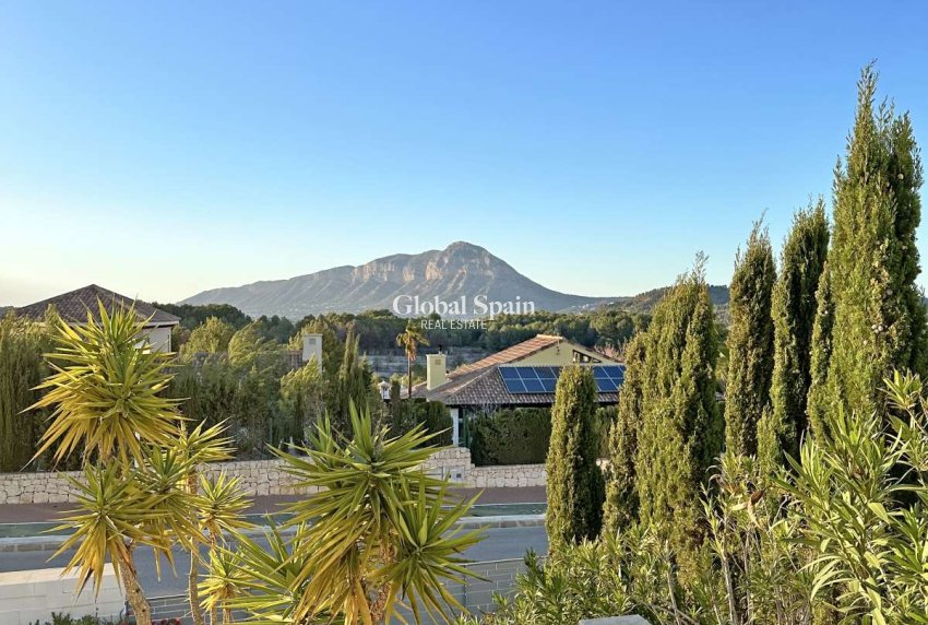 Venta - VILLA -
JÁVEA - Costa Blanca