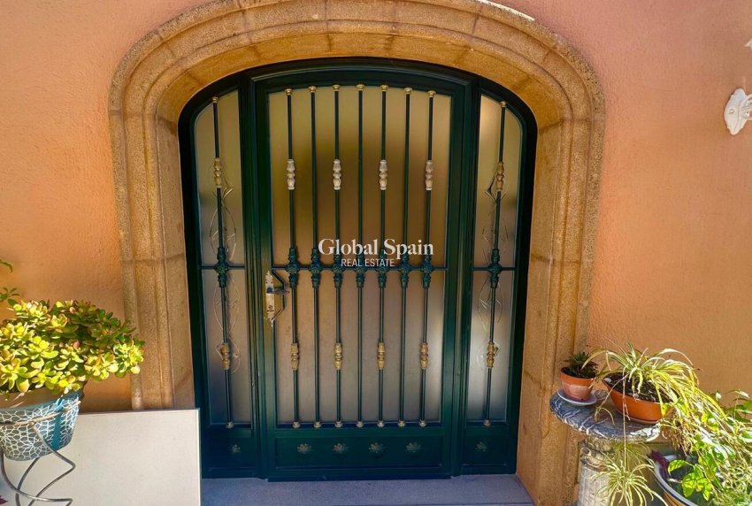 Venta - VILLA -
JÁVEA - Costa Blanca