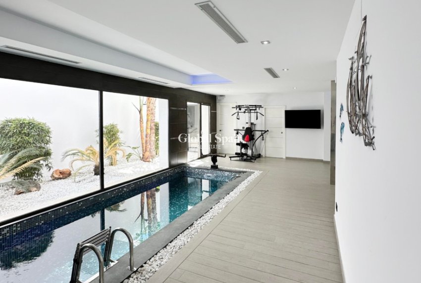 Venta - VILLA -
JÁVEA - Costa Blanca