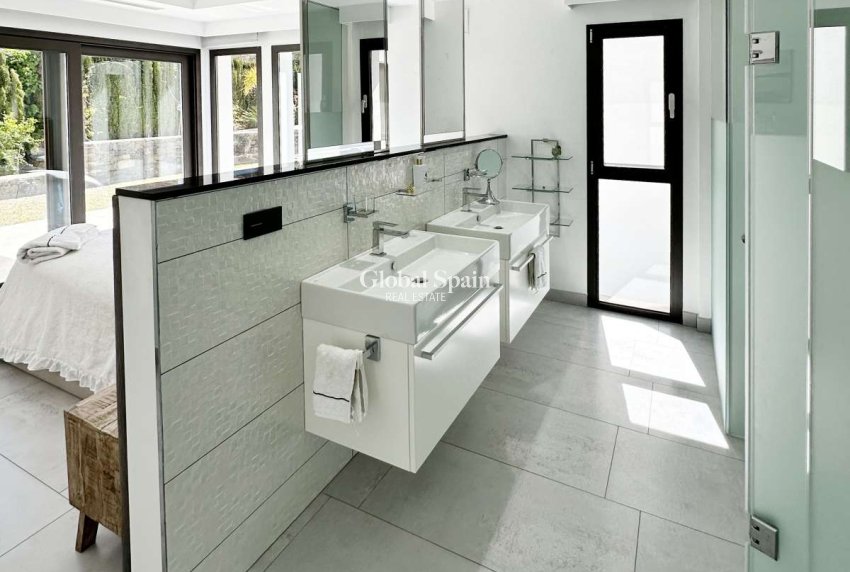 Venta - VILLA -
JÁVEA - Costa Blanca