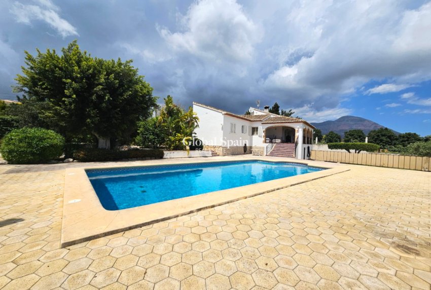Venta - VILLA -
JÁVEA - Costa Blanca