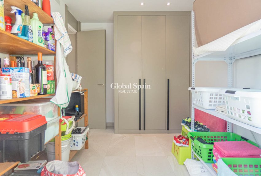 Venta - VILLA -
LA FINCA GOLF - Algorfa