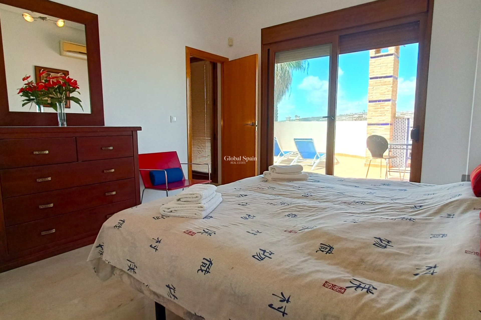 Venta - VILLA -
LA FINCA GOLF - Algorfa